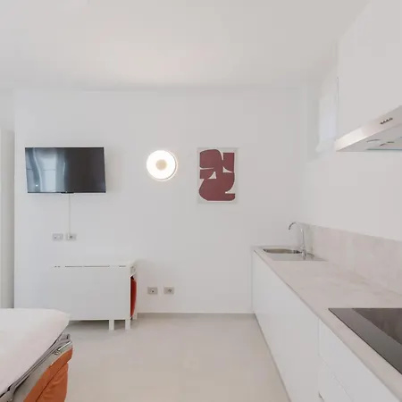 公寓 Gohost - Bright Flat In The New Nolo Area *